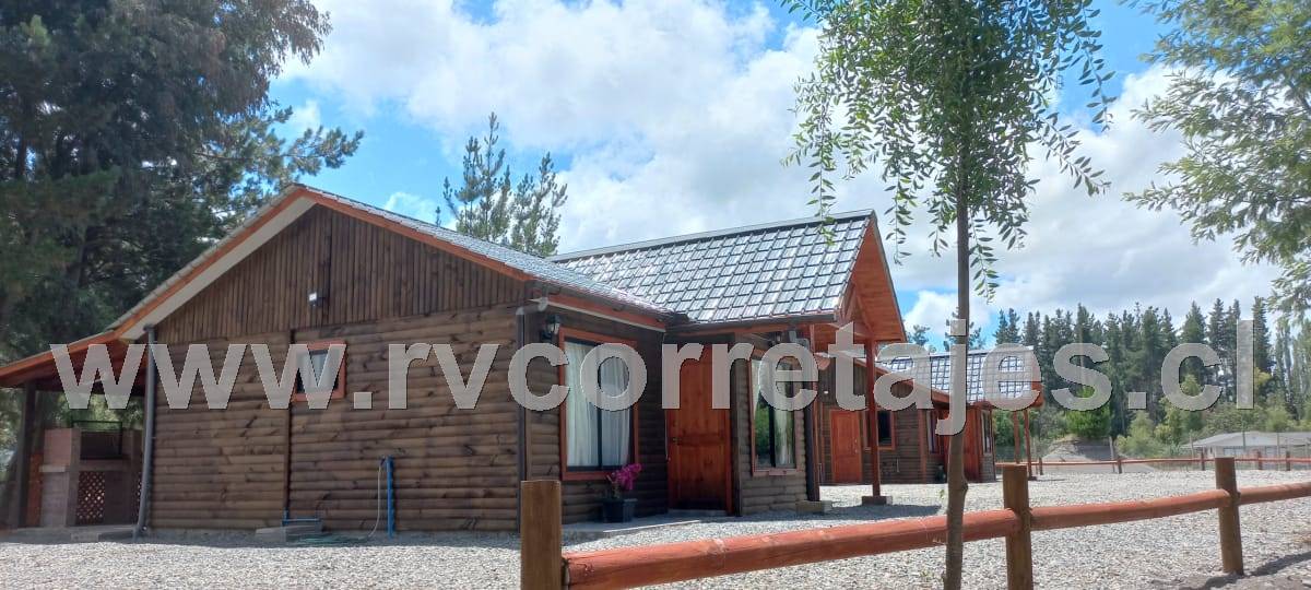 Quillón vendo parcela con 2 casas y piscina. $175.000.000.